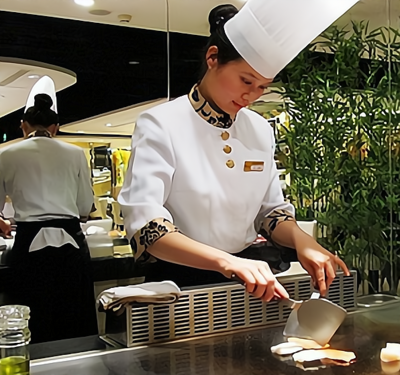 名屋鐵板燒加盟 開啟您的餐飲創業之路，加盟費18.6萬起